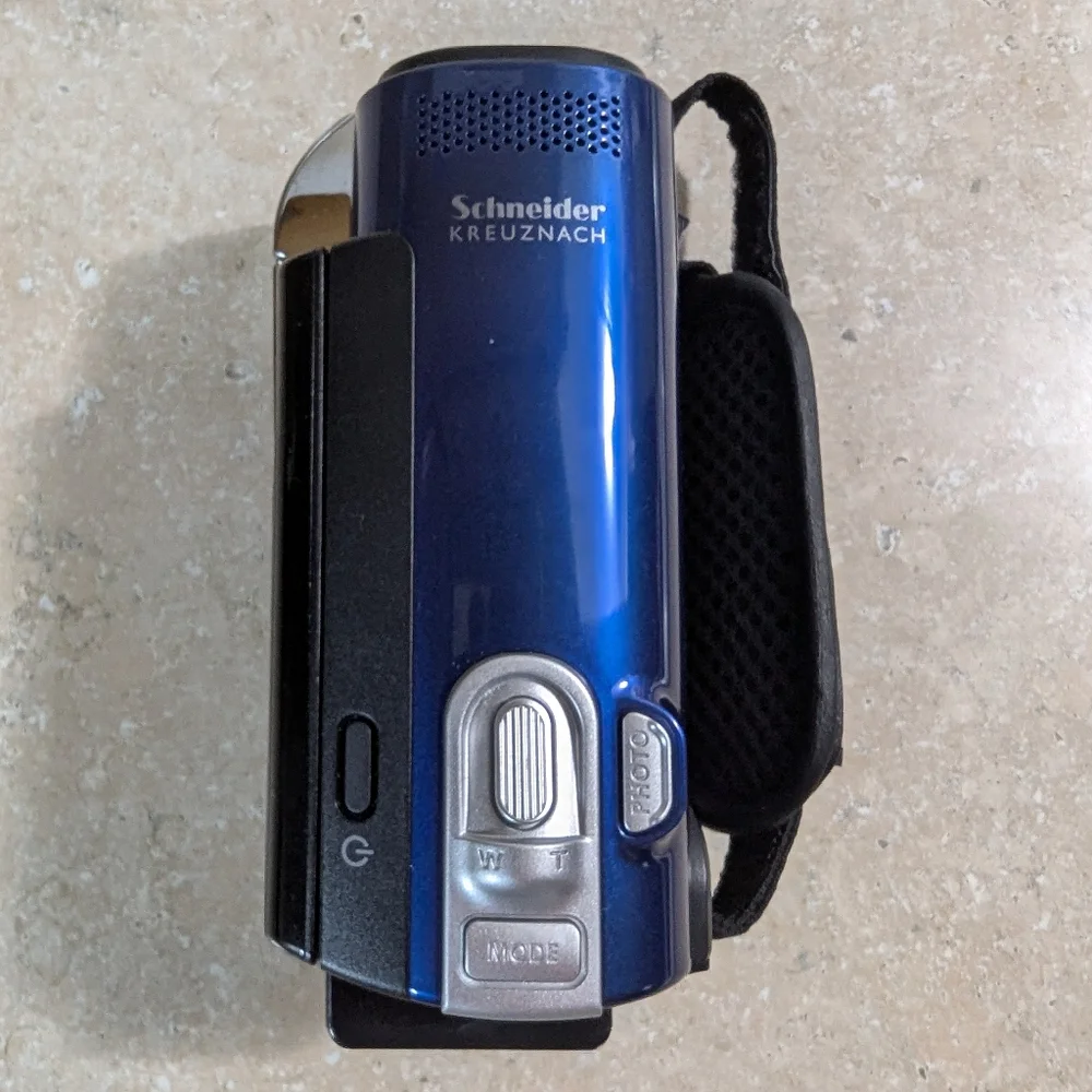 Samsung Camcorder with 65x IntelliZoom